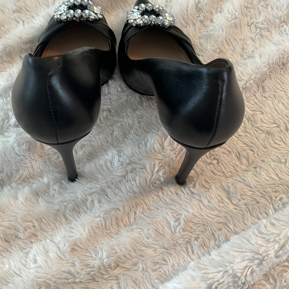 Schultz heels - Picture 3 of 5